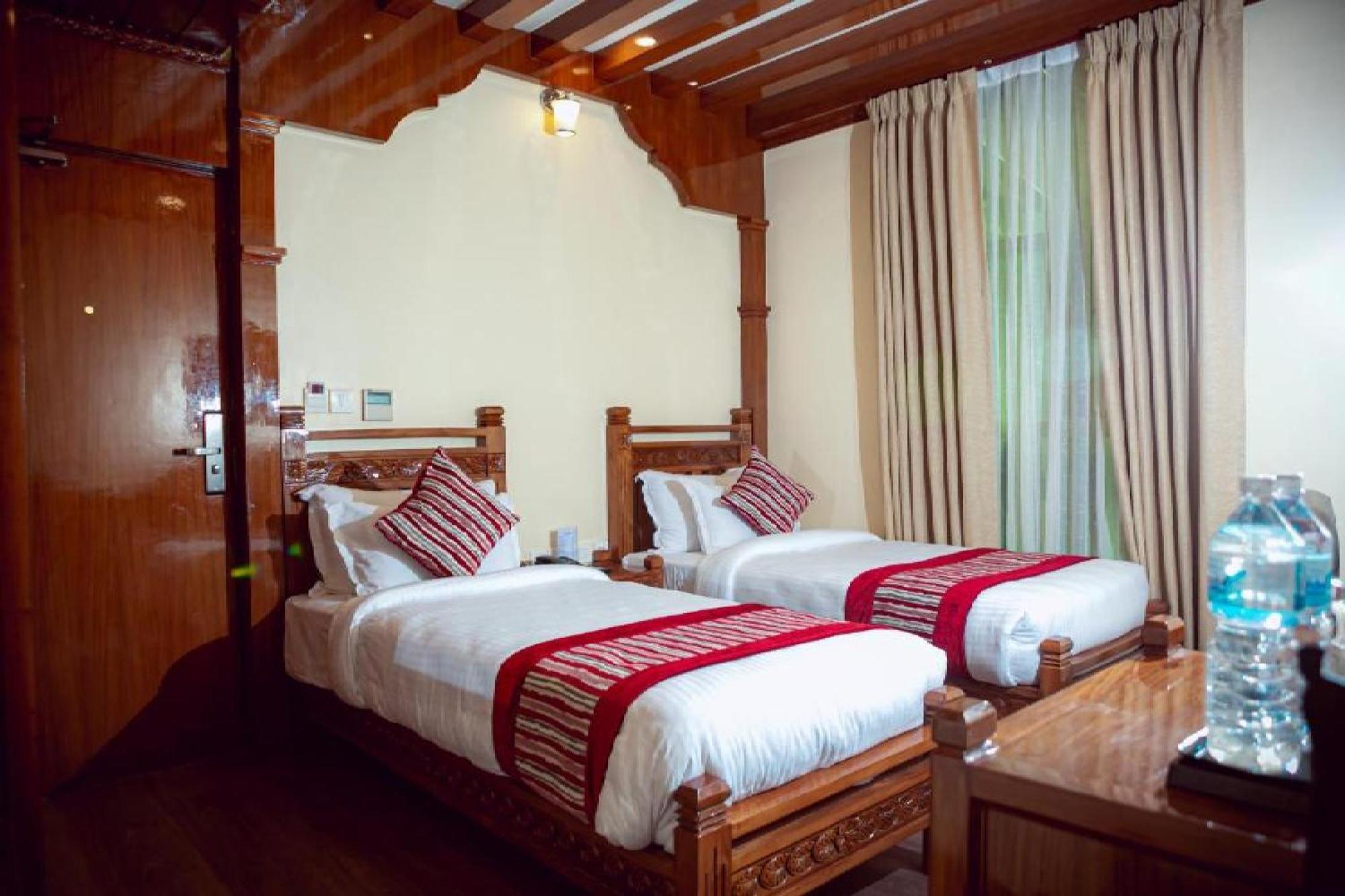 Surya Heritage Hotel Kathmandu Bagian luar foto