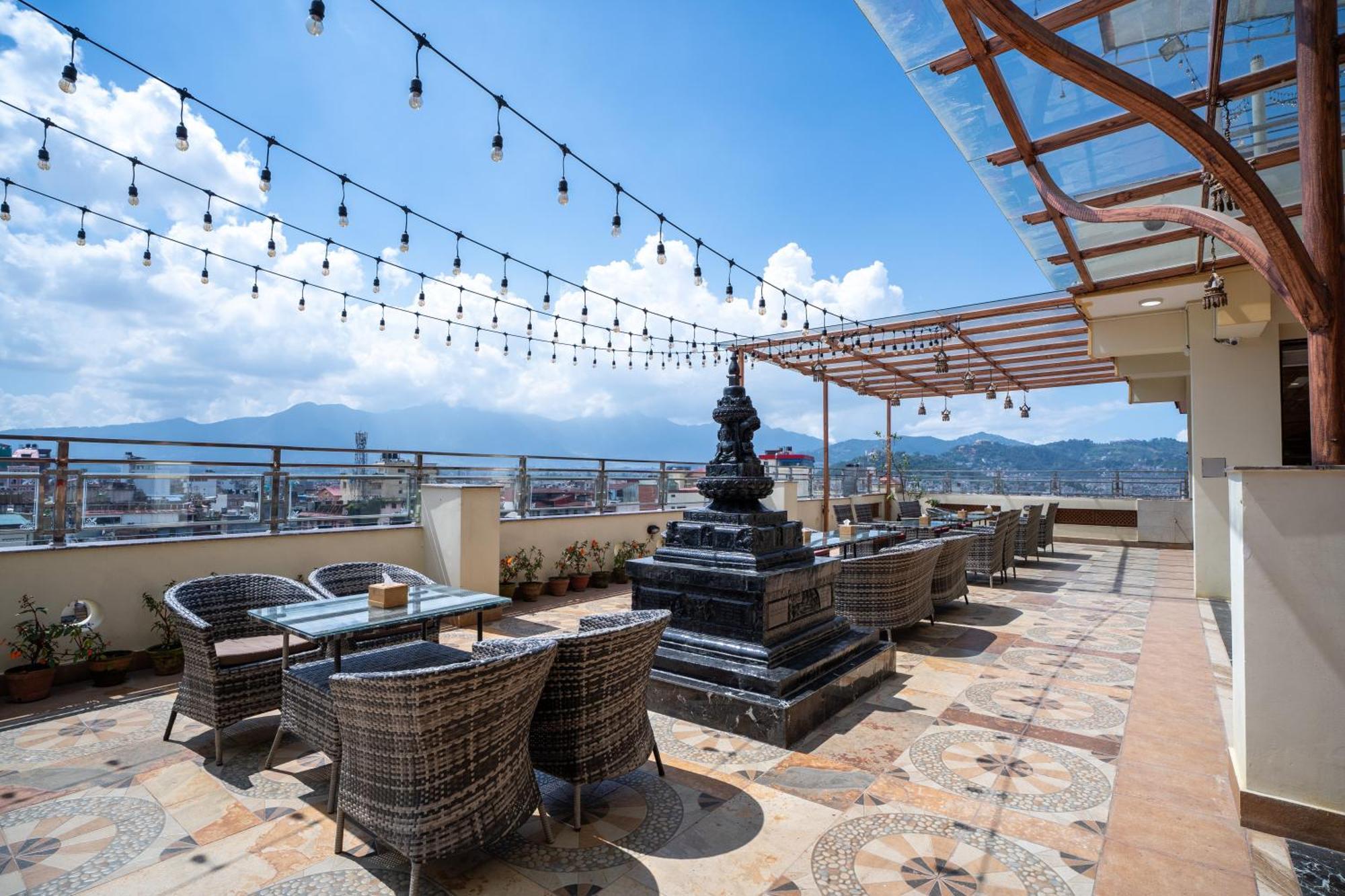 Surya Heritage Hotel Kathmandu Bagian luar foto