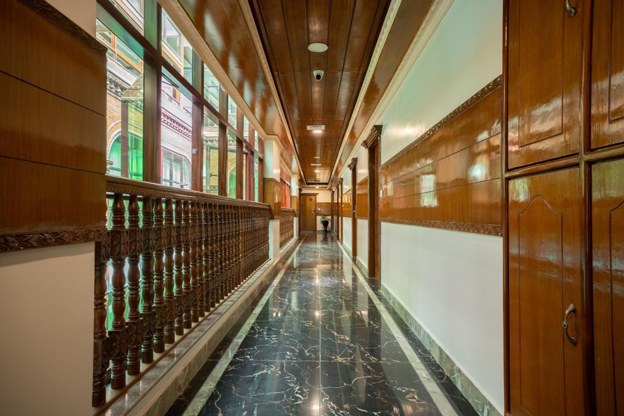Surya Heritage Hotel Kathmandu Bagian luar foto