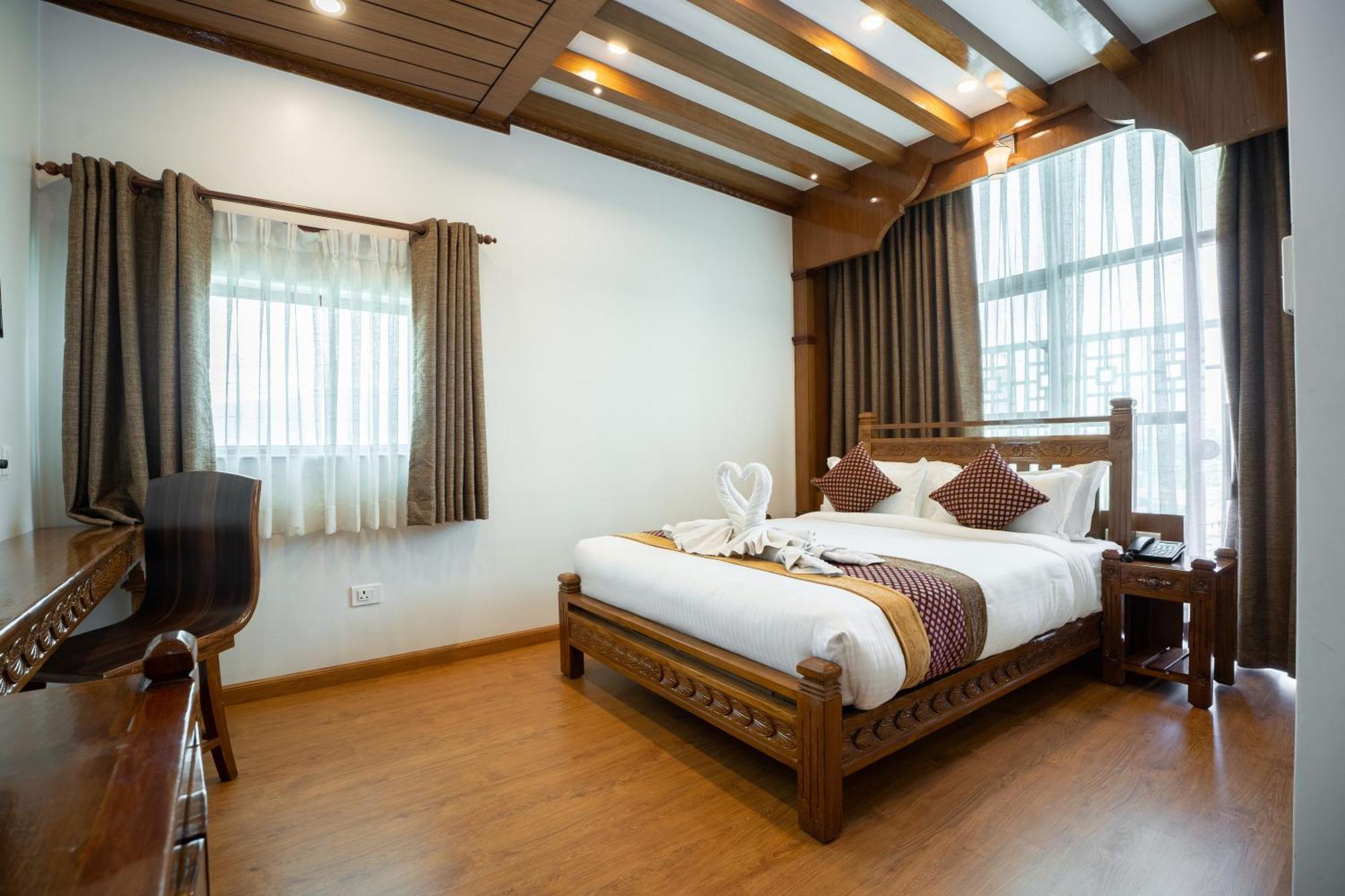 Surya Heritage Hotel Kathmandu Bagian luar foto